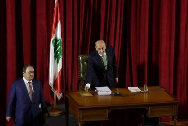 بری استثنائاً ورود مکرون به مساله تشکیل کابینه لبنان را خواهان شد